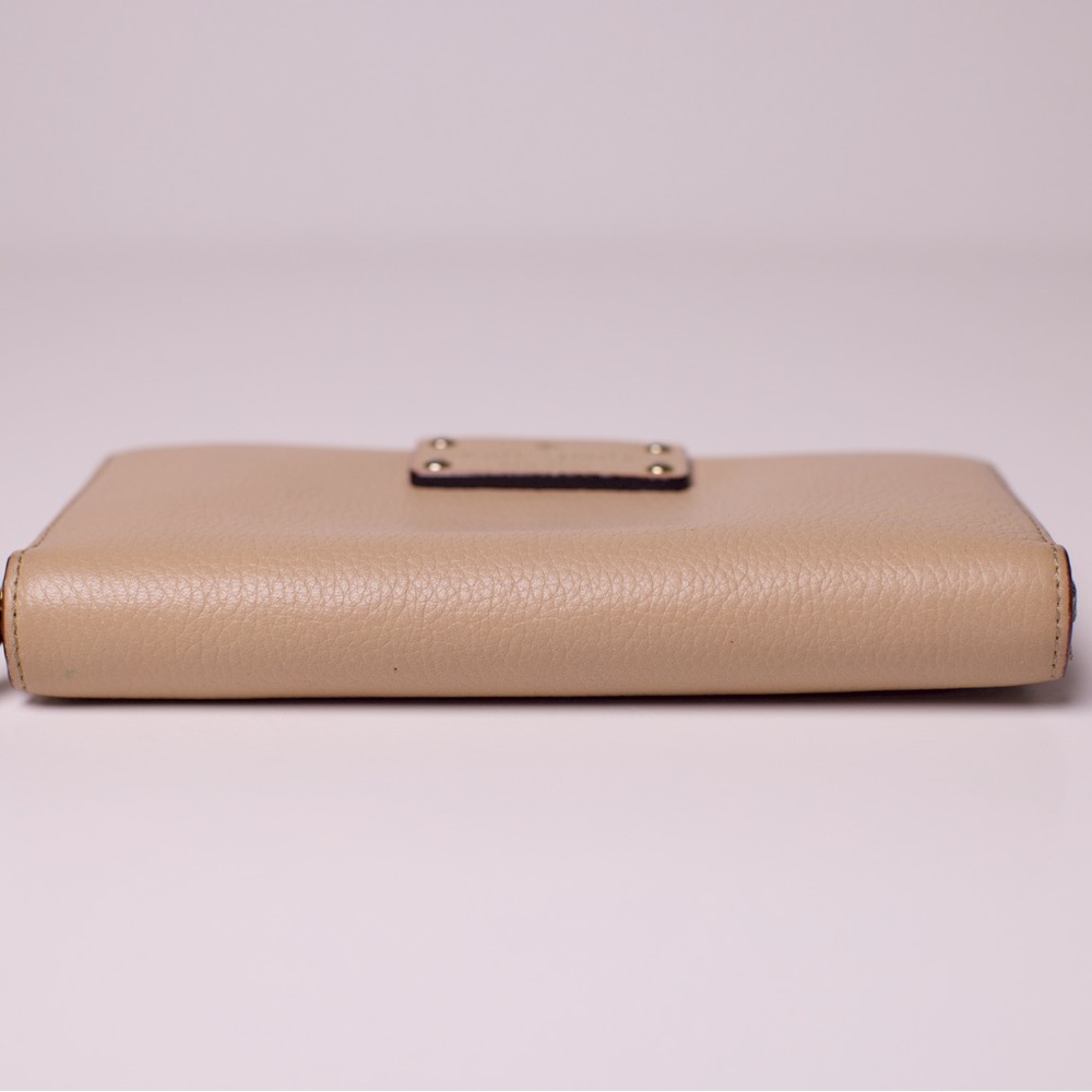 Kate Spade Wallet - Picture 16 of 16